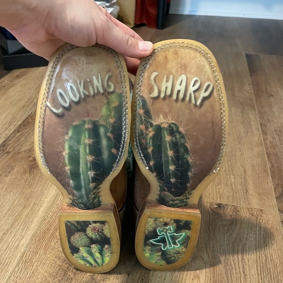 Size 9 Women’s Tin Haul “Cactilicious” Boots - Picture 3 of 3